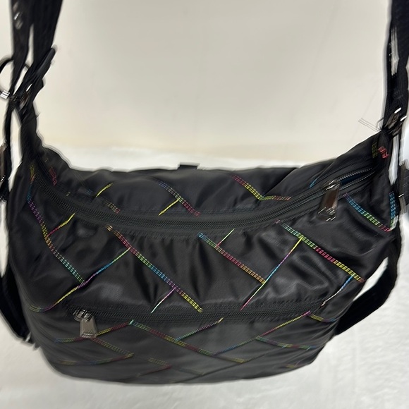 Lug Zipliner 2 Convertible Hobo Bag with matching wallet - Picture 10 of 16